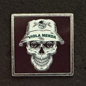 Viola Merda Totenkopf